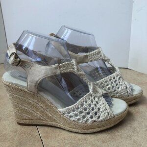 NWOB SoftMoc Emmy White Crochet Espadrilles Wedge Sandals Size 8